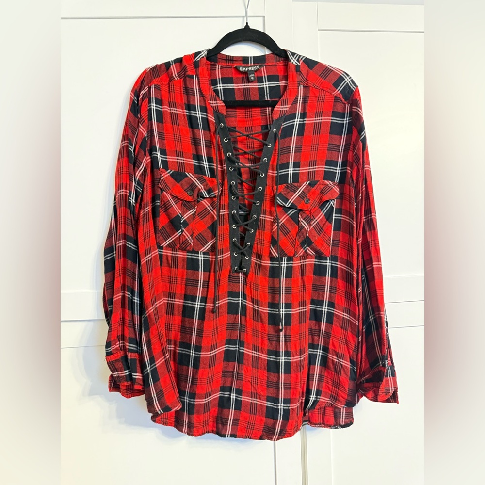 Express Red Plaid Lace-Up Shirt โ Size XL โ Fall Perfect!! - Picture 2 of 4